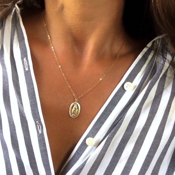 Gold Filled Miraculous Mary Necklace - Picture 3 of 6